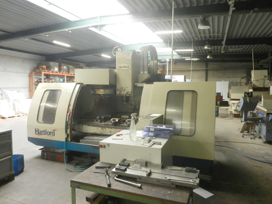 HARTFORD vmc 1600 sP  2001